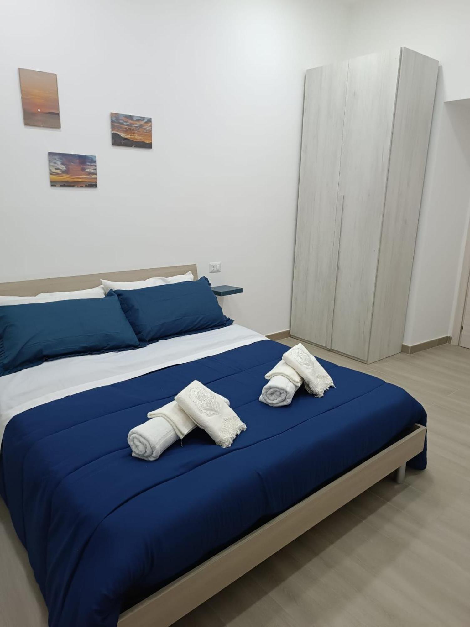 Gold House Aparthotel