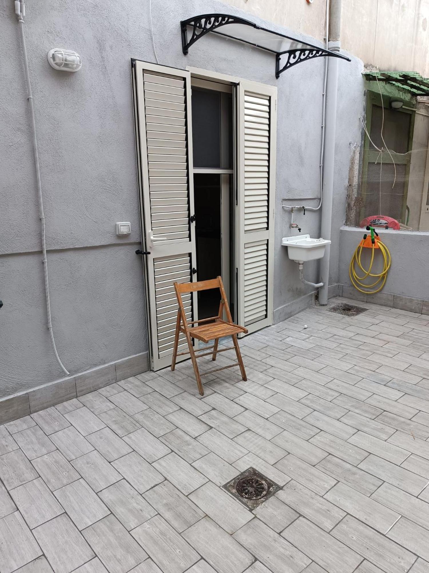 Gold House Naples